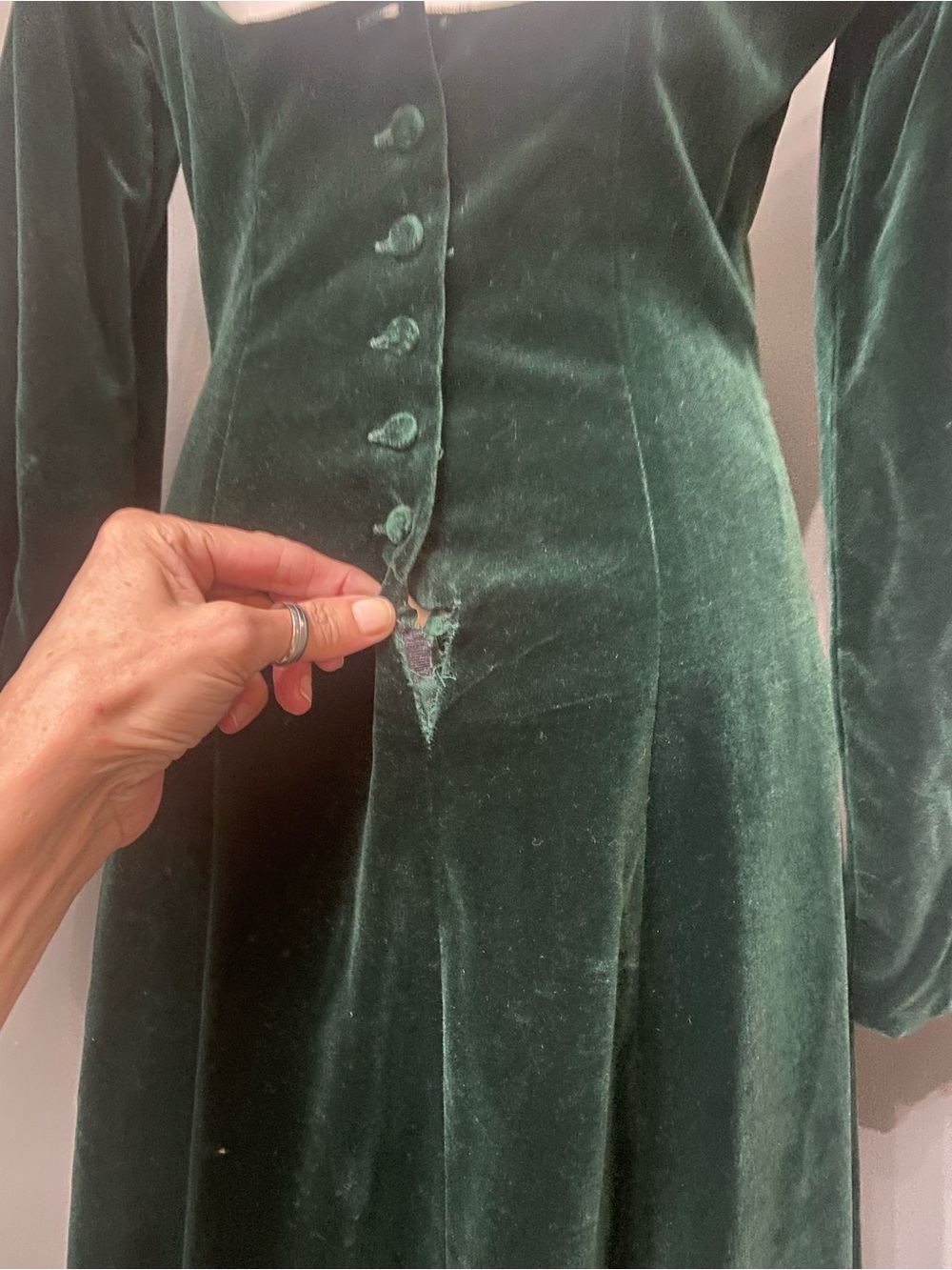 Vintage LAURA ASHLEY Emerald Green Velvet Maxi Dress W/Button Open Back 10 - Picture 6 of 17